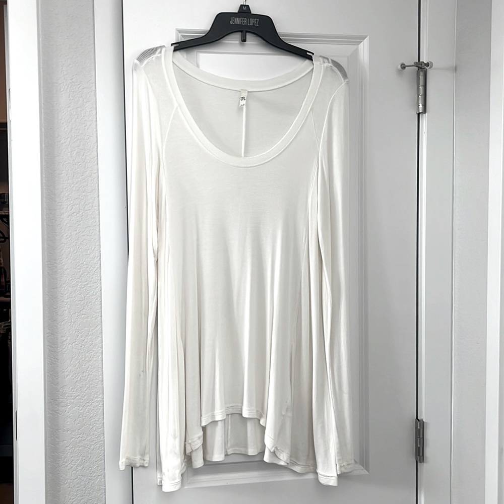 Free People Shirt, never worn! Size M